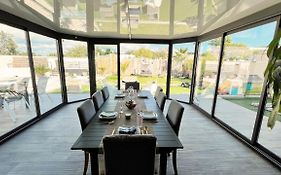 Villa DALI LA GARDE 260m2 Jaccuzi, sauna, boulodrome jardin 500m2, 5 minutes de la Mer